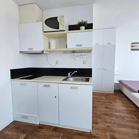 Rainbow 3 - Apartament Апартамент